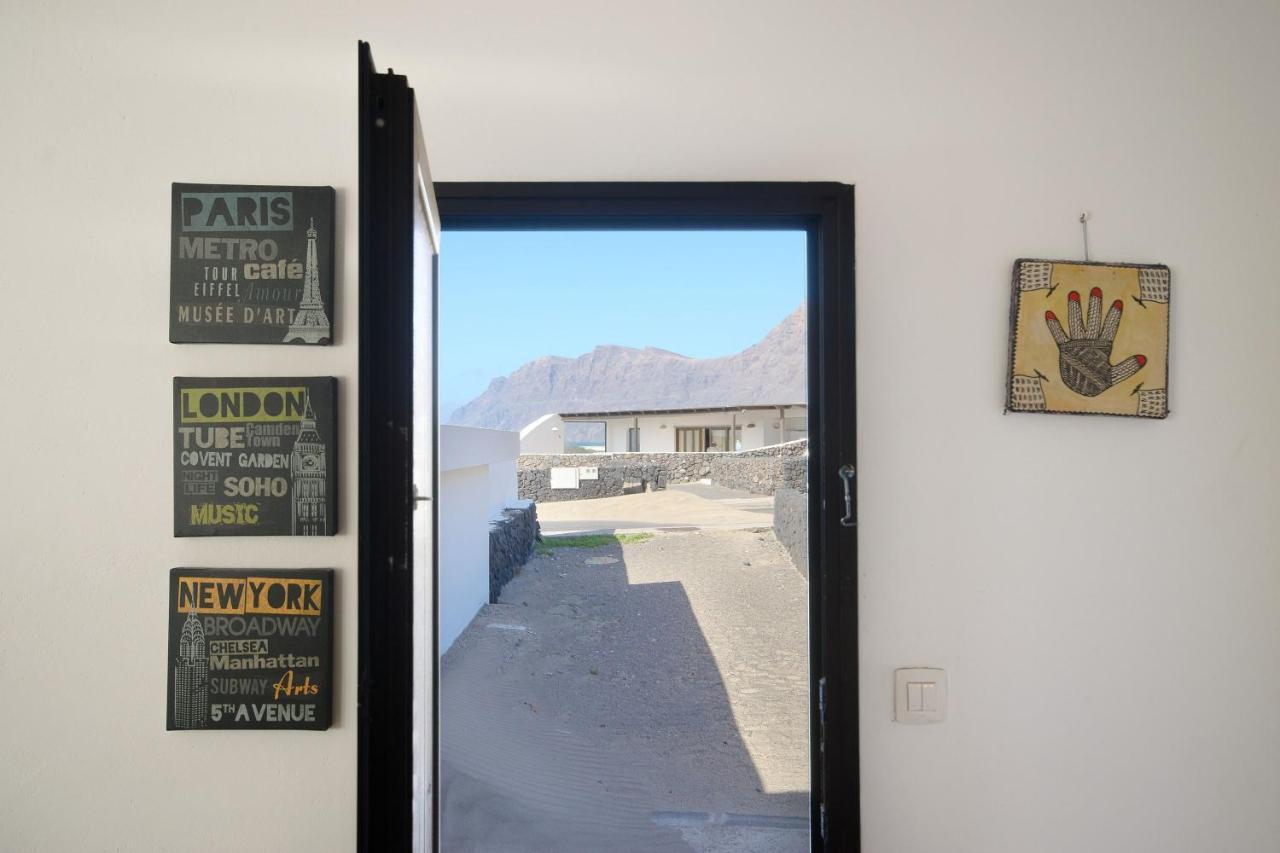 Famara Beach Apt Extérieur photo